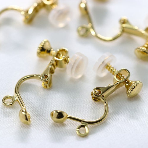 本金メッキ クッション付きカン付きネジバネ式イヤリング（2ペア) 金具