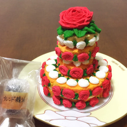 Rose garden　デコレーションケーキ　アロマ置物とブレンド精油 （セガトイズ×Creema コラボ企画 入選） 2枚目の画像