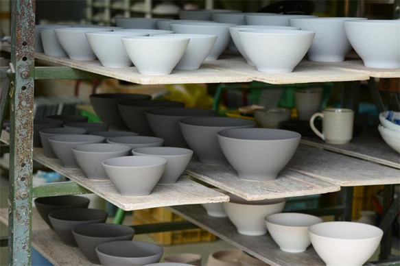《送料無料》名入れ カラー レタリング　シンプル ごはん茶碗 Mサイズ　メンズ用　8color/n222 6枚目の画像