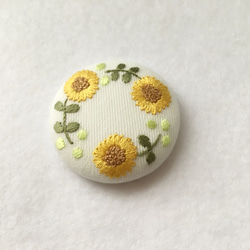 ひまわりリース刺繍ブローチ 3枚目の画像