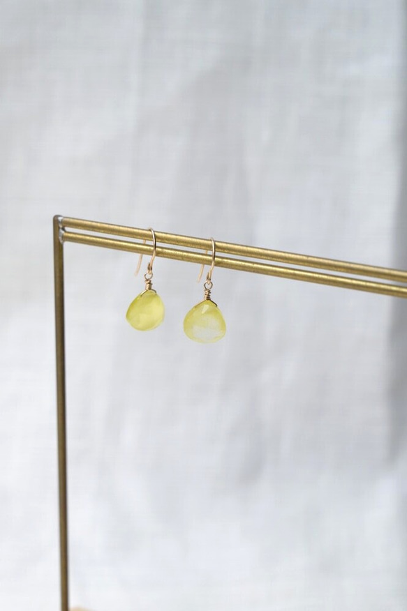 Yellow Hydro quartz 　pierced earrings 3枚目の画像