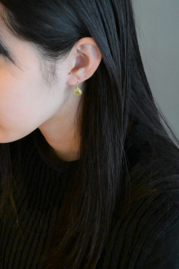 Yellow Hydro quartz 　pierced earrings 4枚目の画像