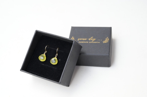 Yellow Hydro quartz 　pierced earrings 5枚目の画像