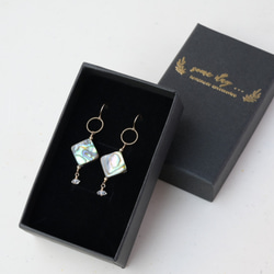 Abalone shell×Herkimer diamond　pierced earrings 5枚目の画像