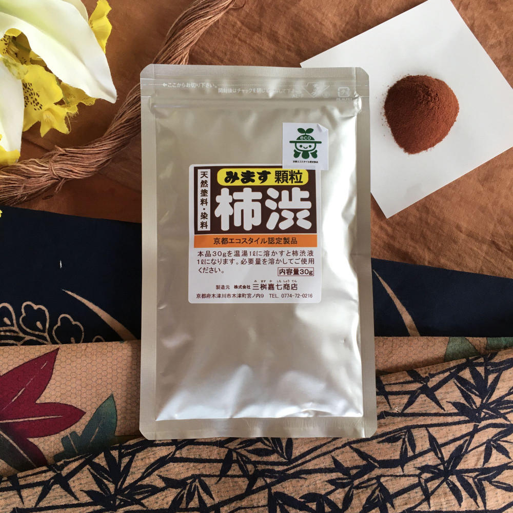 顆粒柿渋　粉末柿渋　500g お湯で溶かすと16.5Ｌ分の柿渋液になります 顆粒柿渋 粉末柿渋 500g お湯で溶かすと16.5L分の柿渋液に