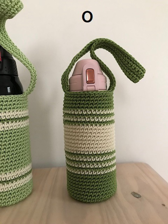 水筒ケース　《Ｎ～Ｓ》保護ケース　青系・緑系ショルダー　手編み 3枚目の画像