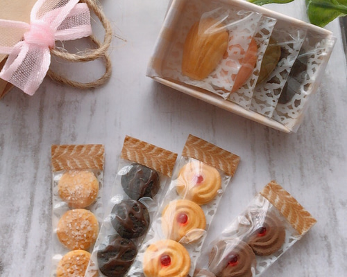 ミニチュア 小さなかごの焼き菓子セット(ご予約済) ミニチュア 小さなかごの焼き菓子セット(ご予約済)