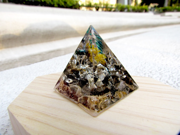 乾花水晶能量塔 - 茶水晶x黃水晶 第1張的照片