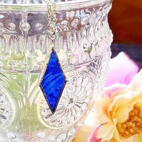 ステンドグラス 菱形ネックレス～コバルトブルー～ ネックレス