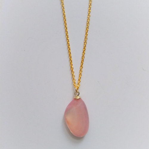 桜貝ネックレス(14KFG) 天然の桜貝をアクセサリーにしました