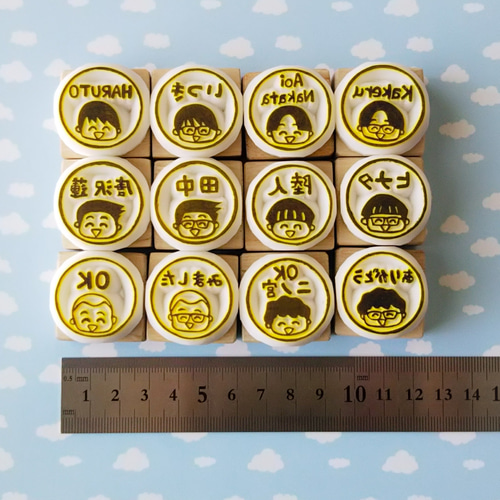 ニッコリマークの付いた消しゴム ニッコリマークの付いた消しゴム 【連載】文房具百年 #62