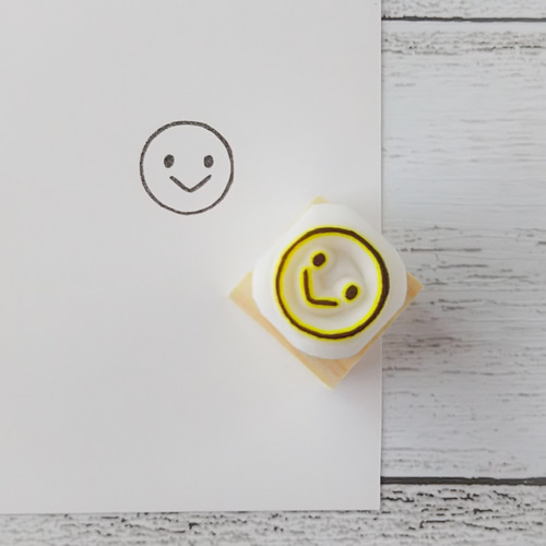 にっこりマーク＊消しゴムはんこ＊ はんこ・スタンプ NICOsmile