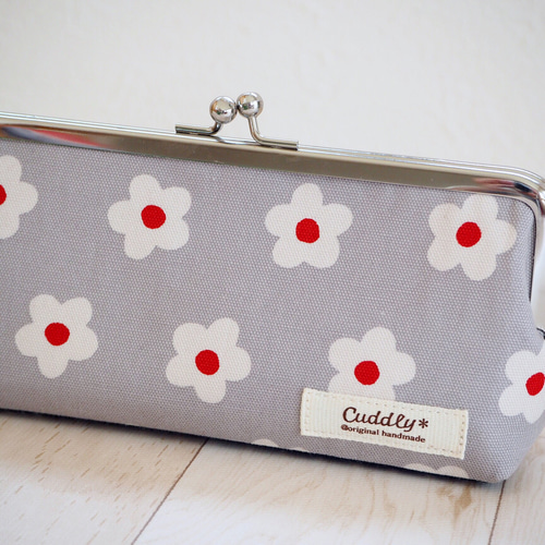 ぞぞがま口財布　がま口ポーチ　メイクポーチ　ハンドメイド　北欧花柄 053567c1e842888f7b1cf89ed1ceb1