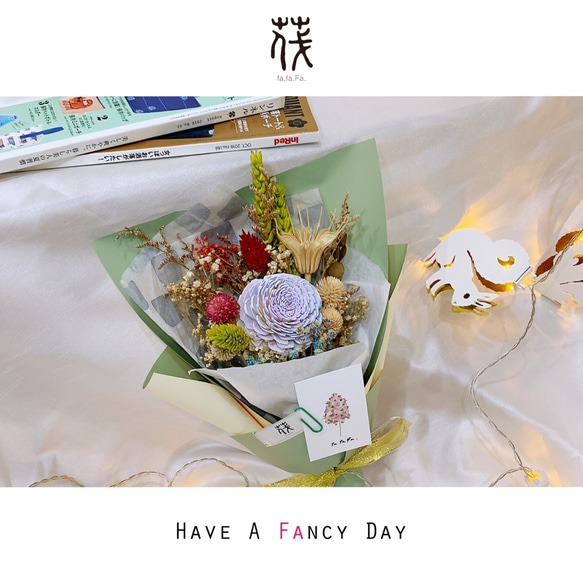 <fa.fa.Fa. 茷> 進口乾燥花 手作花 畢業花束 拍照道具 婚禮禮物 辦公室擺設 母親節禮物 生日禮物 第1張的照片