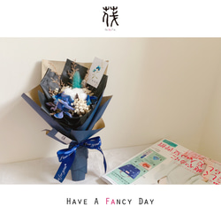 <fa.fa.Fa. 茷>*乾燥花束* 進口乾燥花 畢業花束 拍照道具 婚禮禮物 辦公室擺設 母親節禮物 生日禮物 第1張的照片