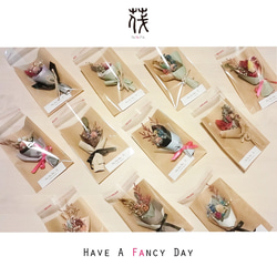 <fa.fa.Fa 茷.> ＊現貨迷你小花束-3束一組＊進口乾燥花 手作花 拍照道具 婚禮禮物 母親節禮物 生日禮物 第1張的照片