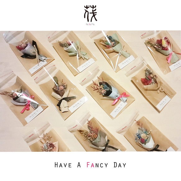 <fa.fa.Fa 茷.> ＊現貨迷你小花束-3束一組＊進口乾燥花 手作花 拍照道具 婚禮禮物 母親節禮物 生日禮物 第1張的照片