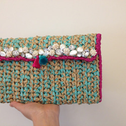 camel & mint green pearl bijoux ribbon clutch 5枚目の画像