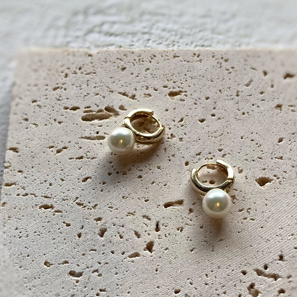あこや真珠 セミラウンドパールのゴールドリングピアス ピアス（その他 