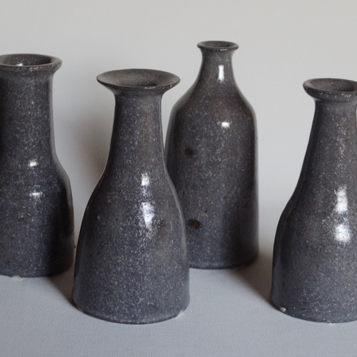 送料無料】石のような陶器の花入れ＜B＞ 一輪挿し・花瓶・花器 陶工房