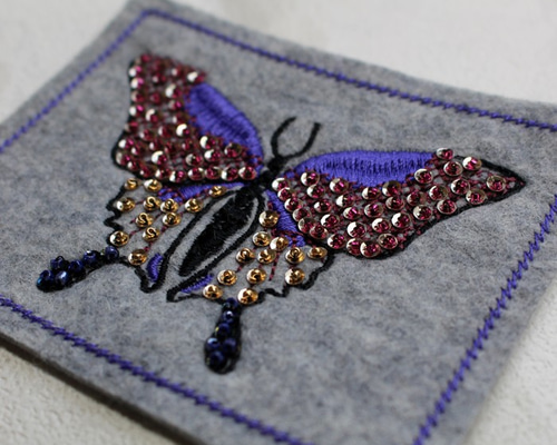 1_8a42aac8f2b4bed2dfd2e00c83e4