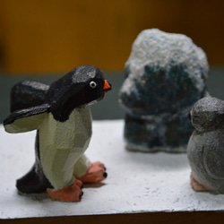 木彫　ペンギン親子 1枚目の画像