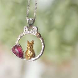 粉紅碧璽森林茶兔和瓢蟲吊墜 第6張的照片