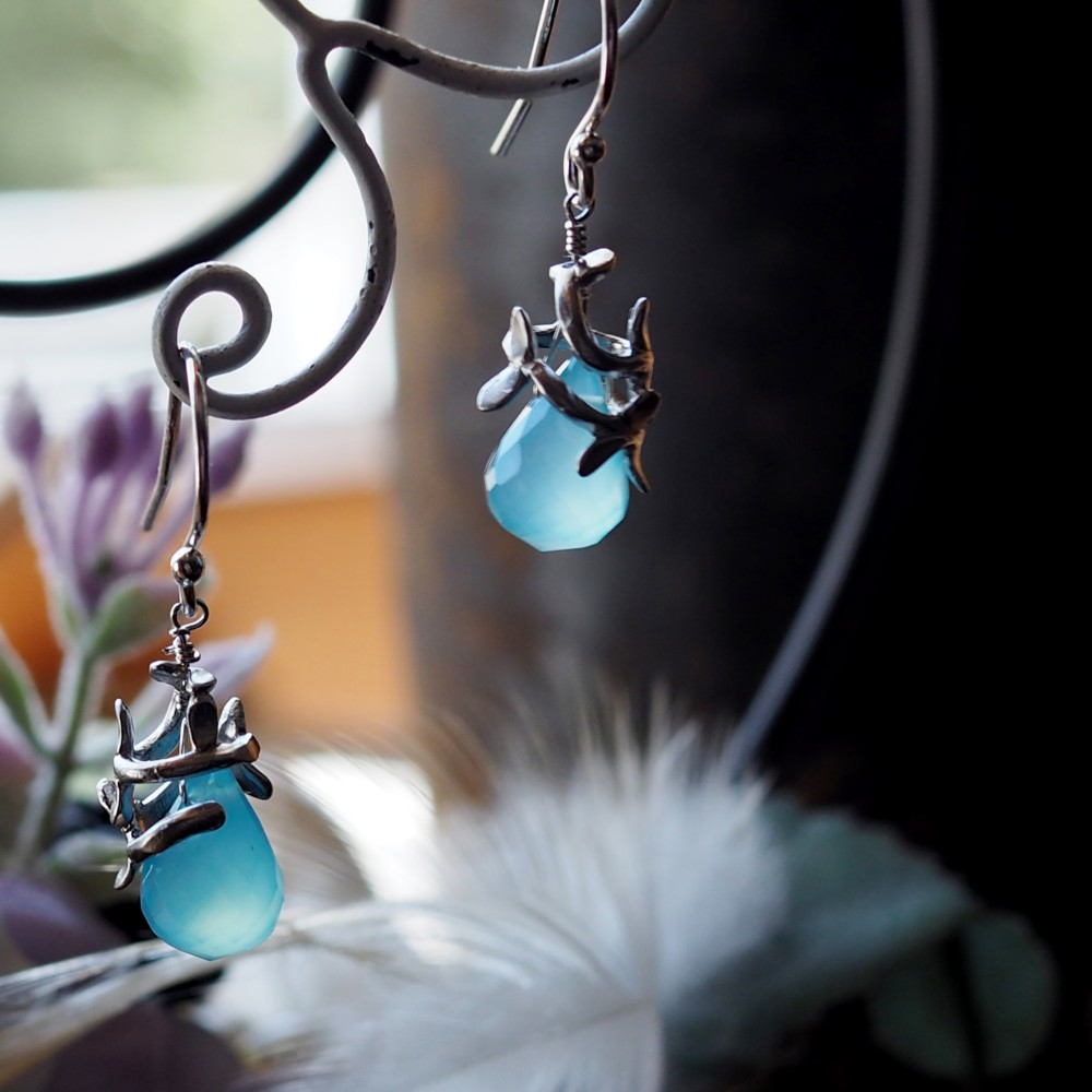 樹の雫ピアス(ペア)ブルー/シーブルーカルセドニー シルバーカラー