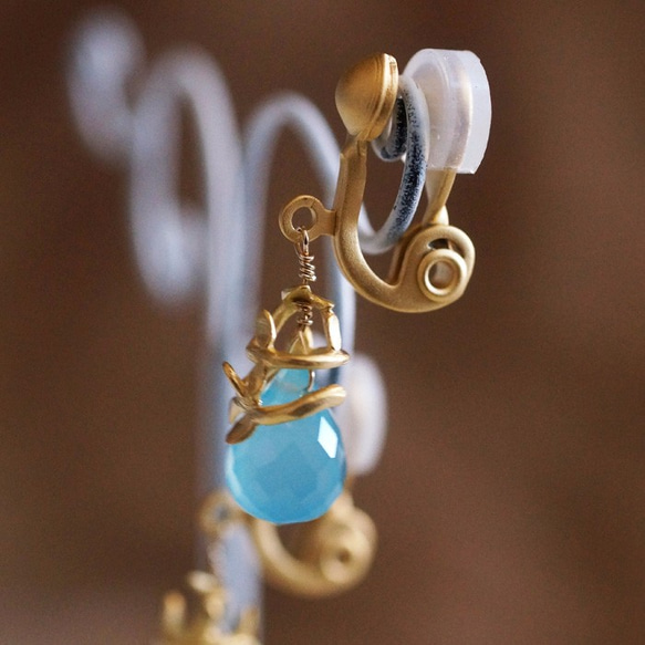 露珠夾式耳環(一對)海藍玉髓 第3張的照片