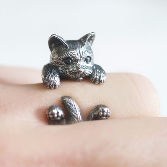 貓戒指 latu 纏繞在您的手指上 第2張的照片