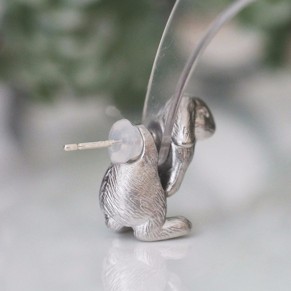 兔子耳環 垂耳單耳 / 啞光銀 第5張的照片