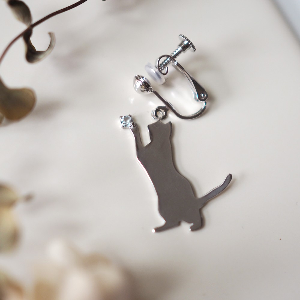 片耳 猫シルエットピアス/イヤリング(立猫) タンザナイト,ピンクトルマリン,アクアマリン
