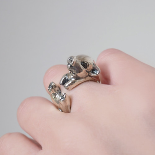 よ*Ψ様 牙の生えた垂れ耳豚リング よ*Ψ様 牙の生えた垂れ耳豚リング