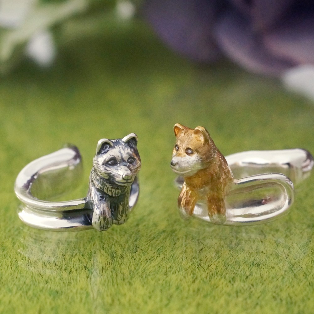 柴犬のイヤーカフ