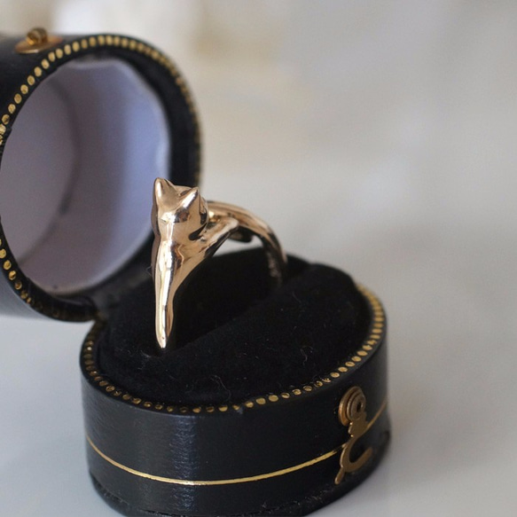 金寶石貓咪主人的戒指(海藍寶石0.380ct) 第4張的照片