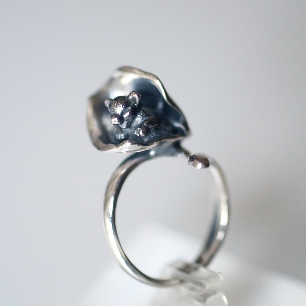 カヤネズミのリング