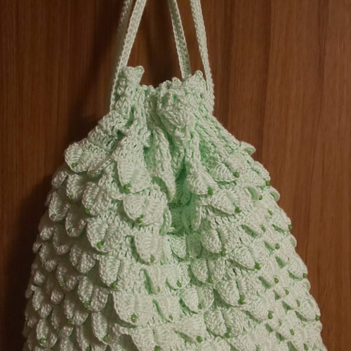 ◇うろこ編み巾着（クロコダイルステッチ） ポシェット kaleidoscope