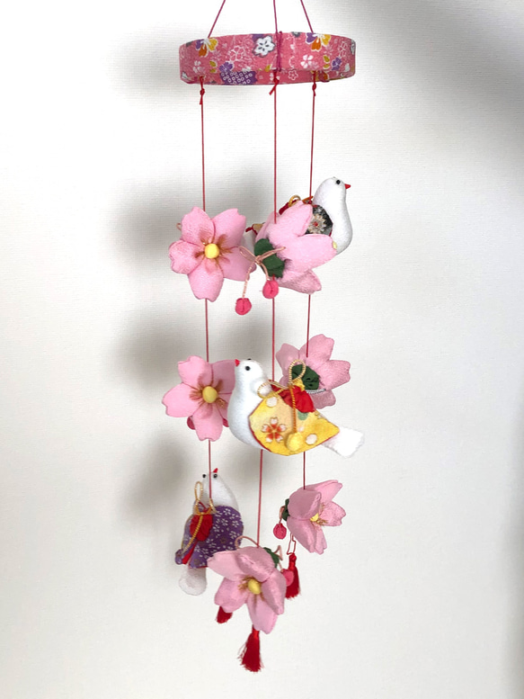 初節句のお祝いに♪　桜とはとのつるし雛　つるし飾り　桜ハンドメイド2021 2枚目の画像