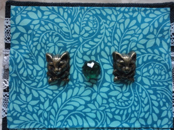 猫の布小箱　エンブレム 5枚目の画像