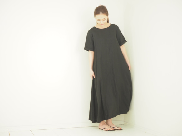 A線短袖連衣裙亞麻黑色No.99-01 第1張的照片