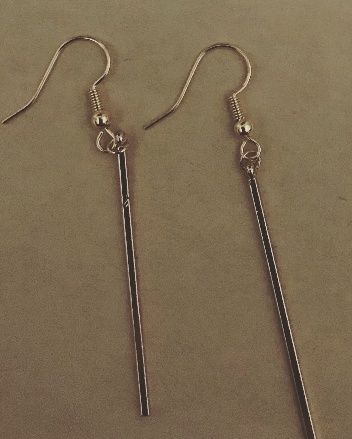 ゴールドスティックピアス