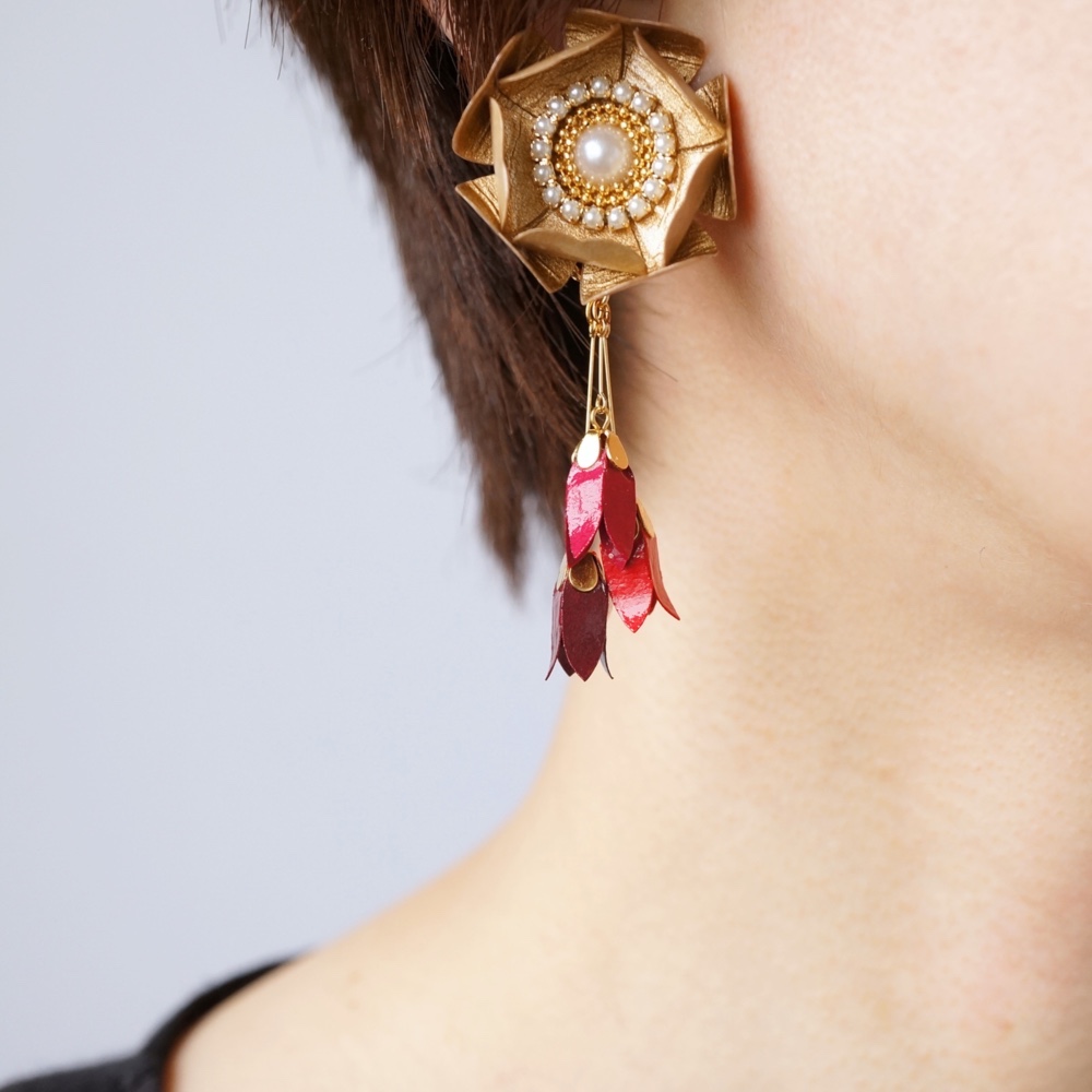 2Way『Flower Shower』紙の軽いピアス [友禅和紙ゴールド*レッド] ペーパージュエリー