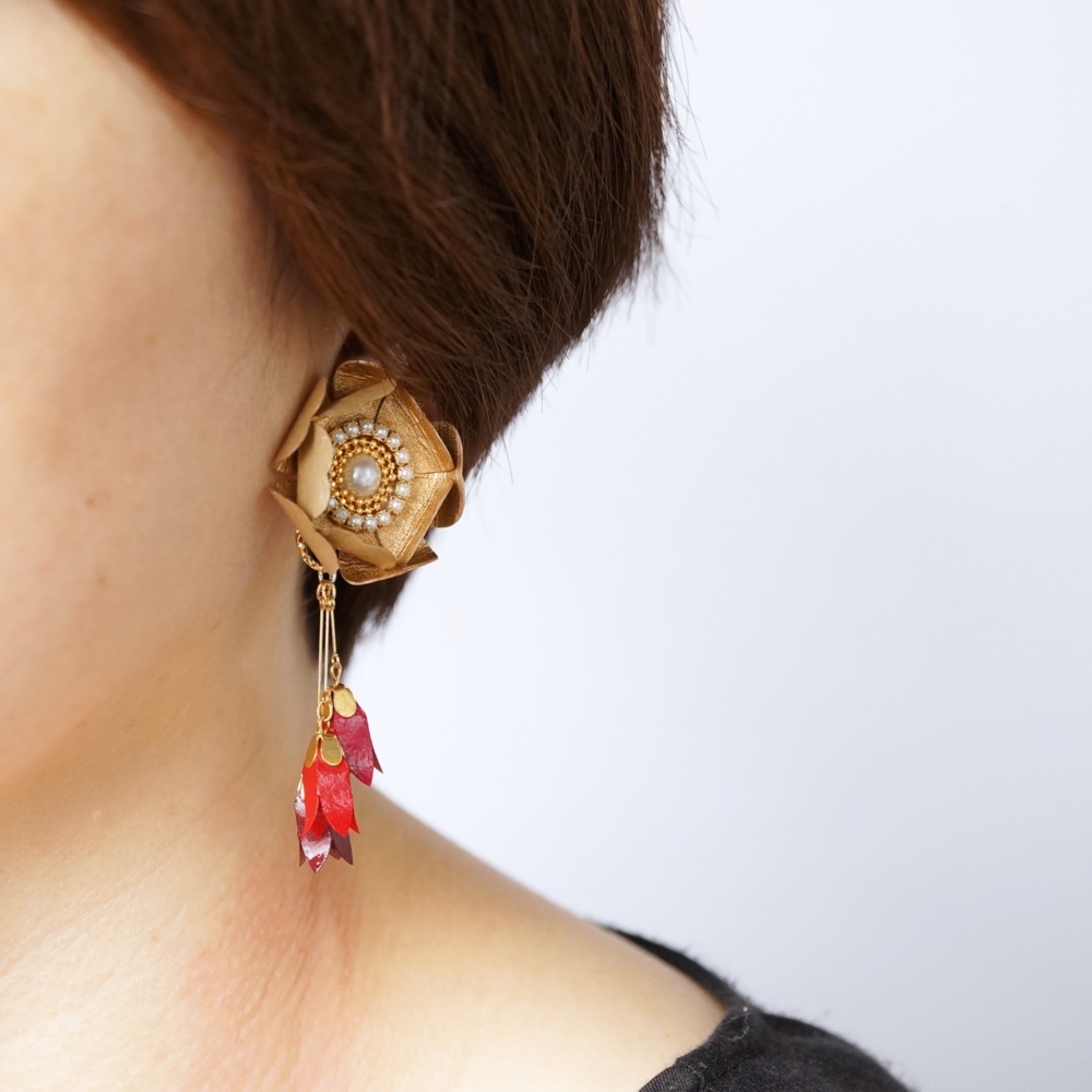 2Way『Flower Shower』紙の軽いピアス [友禅和紙ゴールド*レッド] ペーパージュエリー