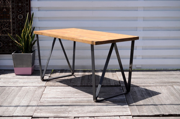 W900×D840 GL "W-frame" Dining table （鉄脚/ダイニングテーブル/アイアン） 3枚目の画像