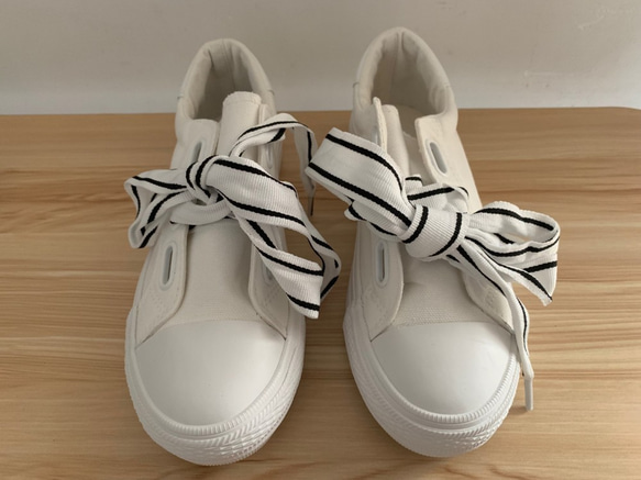 ホワイト☆35☆22.5cm☆スニーカー シューズ スケボー リボン 靴 可愛い ローシューズ キャンバスシューズ☆ 2枚目の画像
