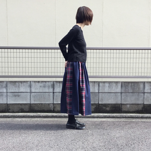 総チェック柄フレアロング丈ボリュームスカート［Soiunique