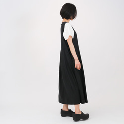 リネンのジャンパースカート　黒 5枚目の画像