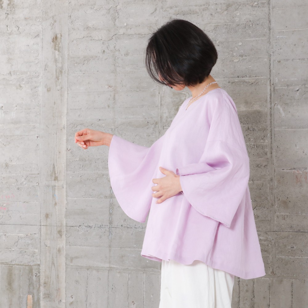 リネンのエレガント・フレアスリーブ・ブラウス　ラベンダー