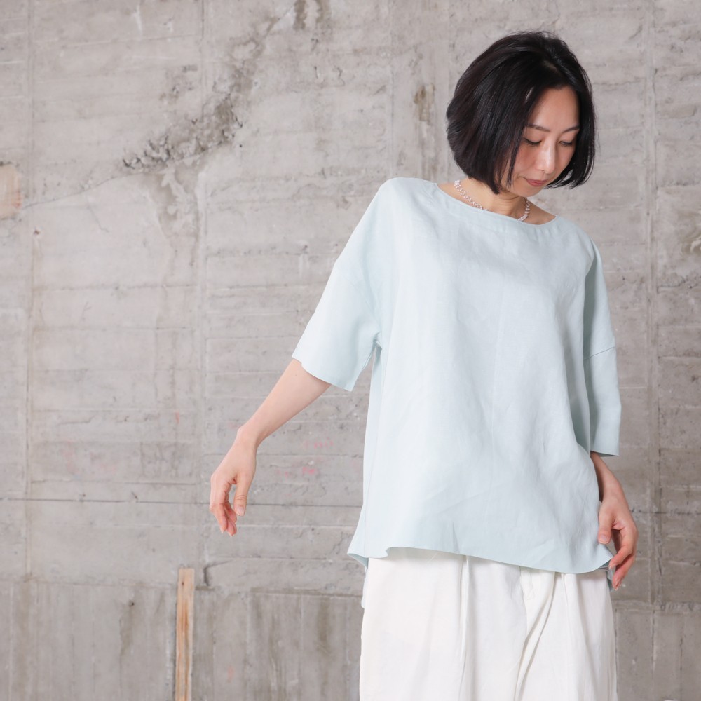 リネンのシンプルAライン・半袖ブラウス　ペパーミントグリーン