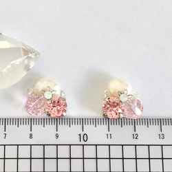♡淡水真珠とスワロフスキー☆宝石箱のようなネックレス 4枚目の画像